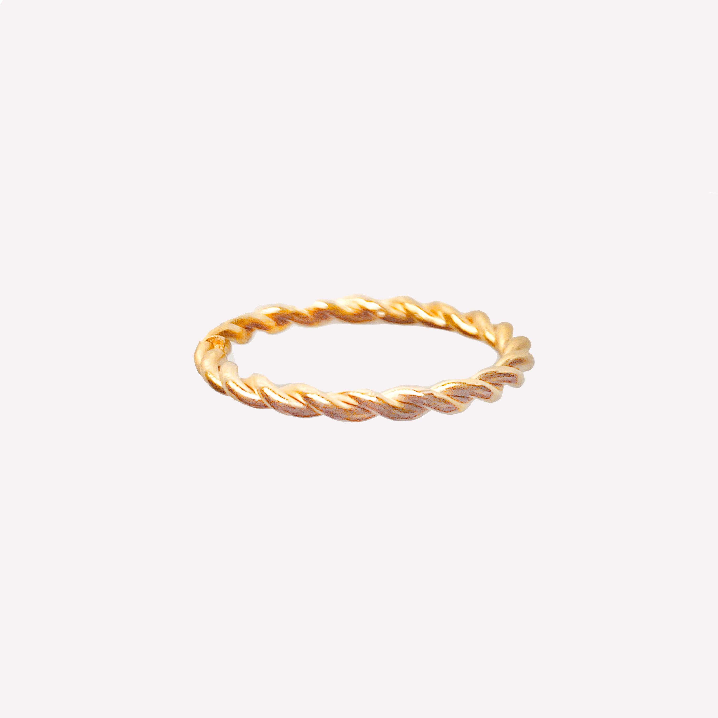 TWIST RING