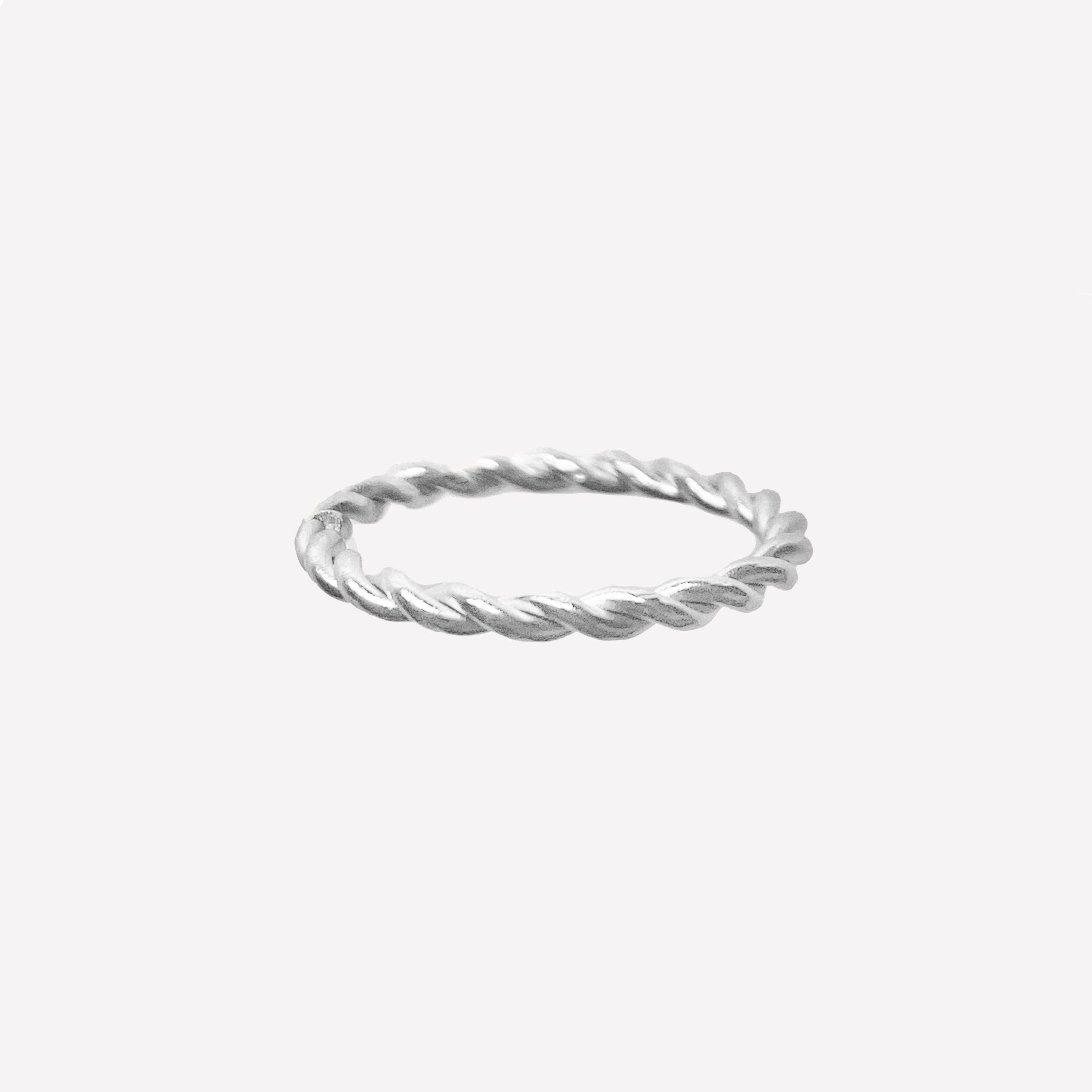 TWIST RING
